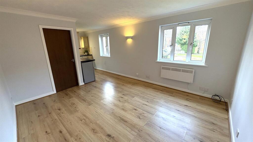 Open Plan Living and Kitchen