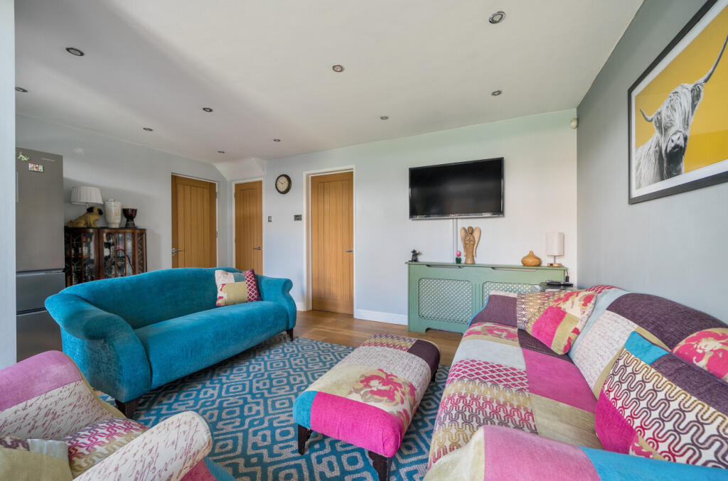 1362833-10-68e3a0...