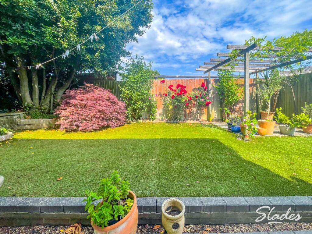 103 meadway garden 3