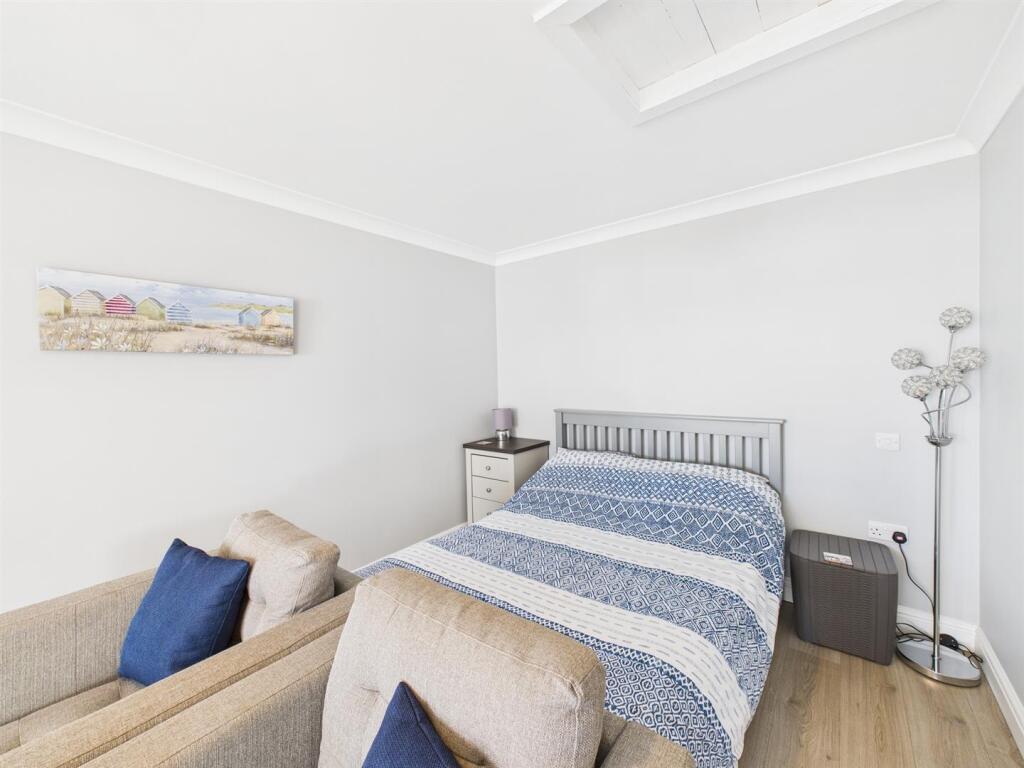 Annex Studio Bedroom