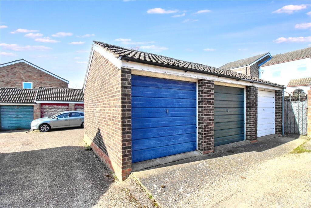 En Bloc Garage