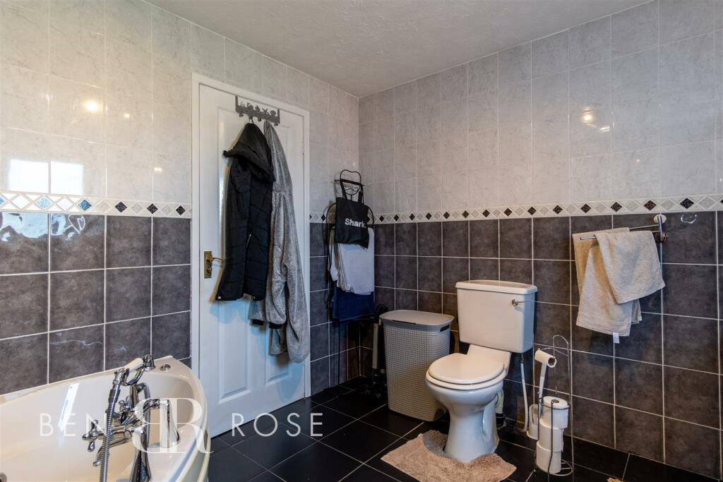 Master Ensuite