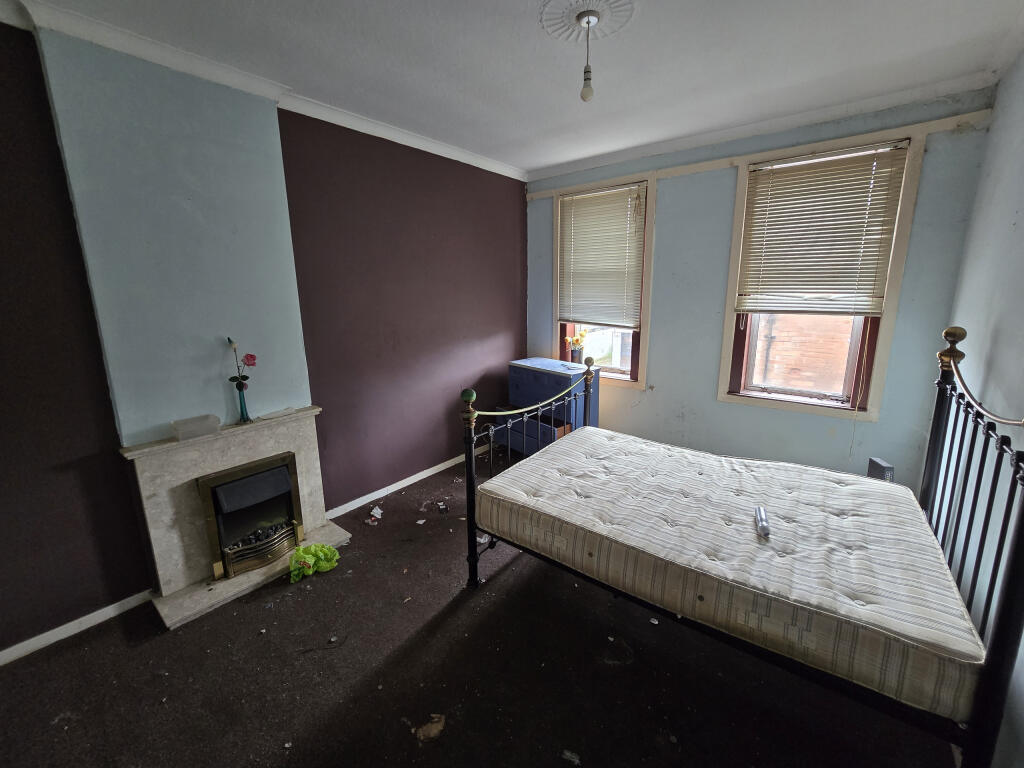 4. Bedroom 1
