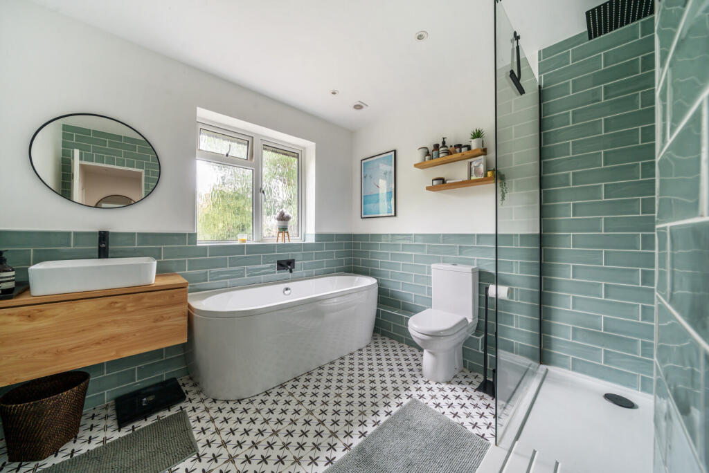 1302727-25-683f41...