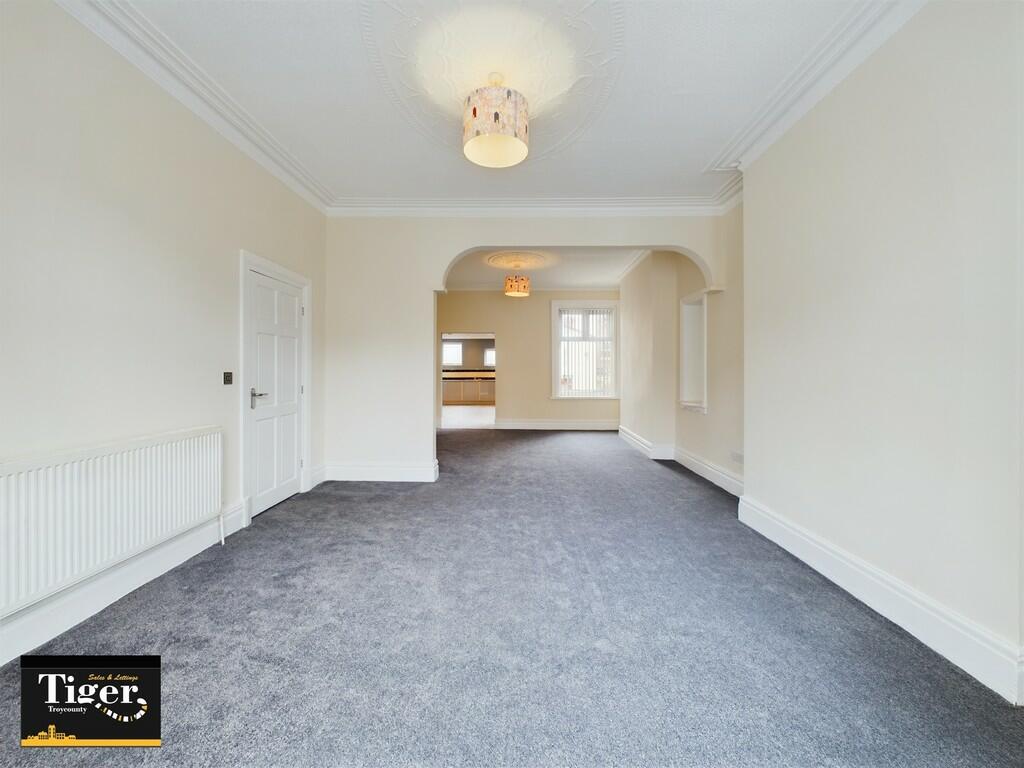 CAM03440G0-PR0102...