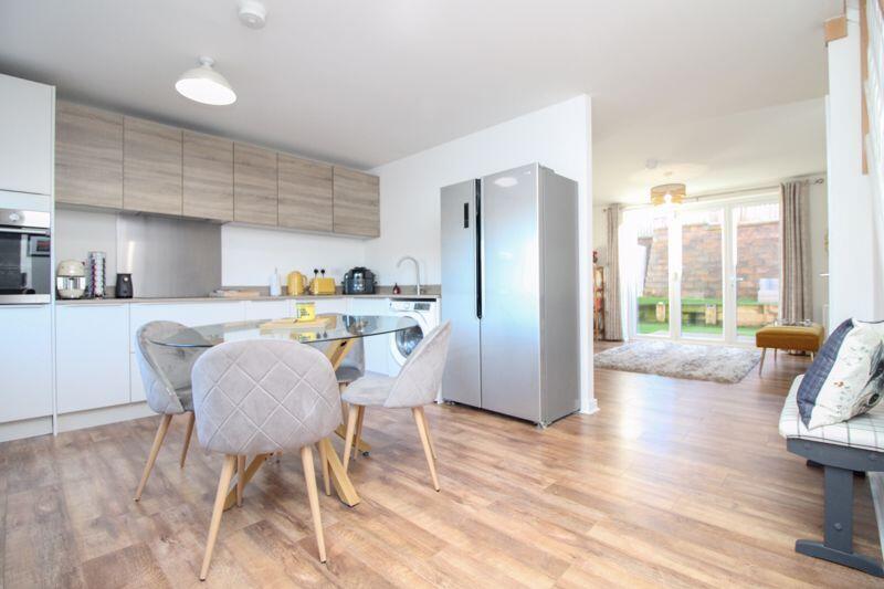 Kitchen/Lounge
