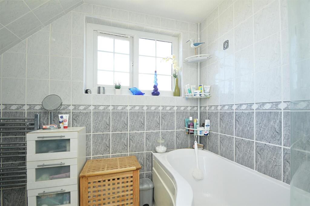 resizedBathroom.jpg