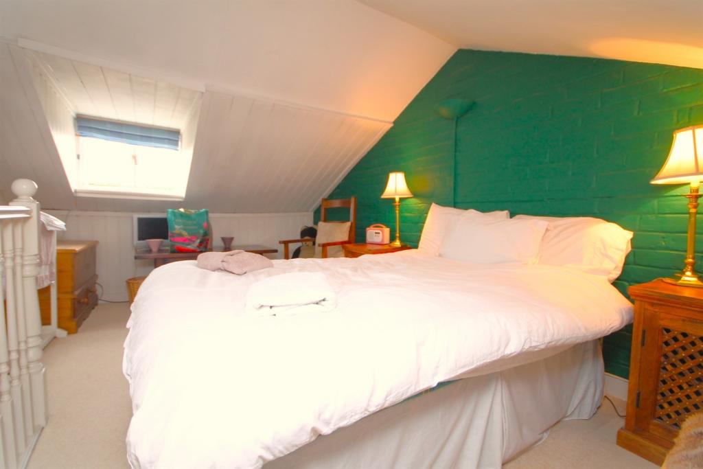 Bedroom+2