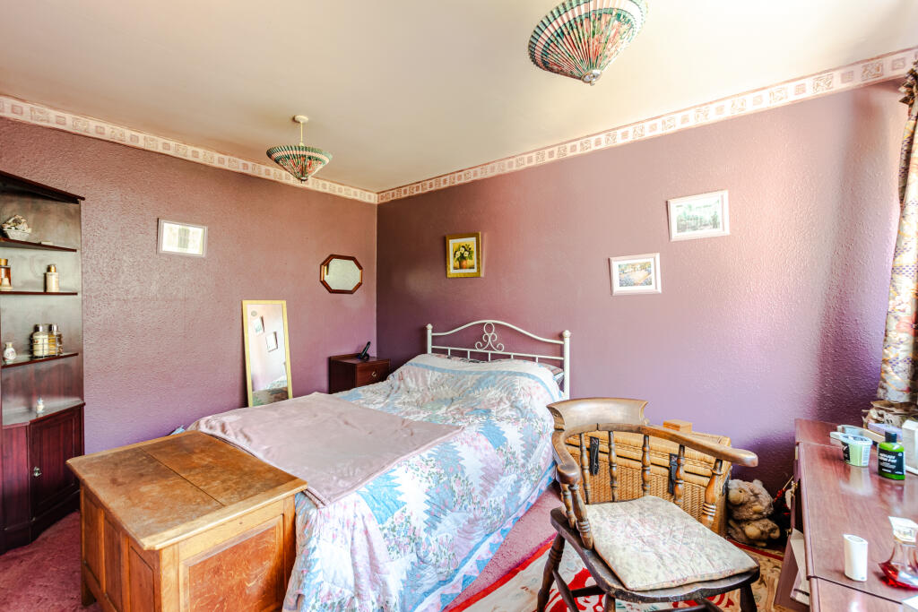 bedroom1a