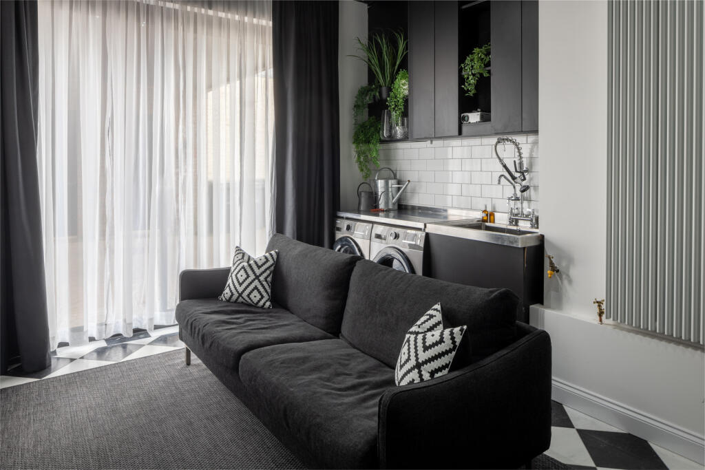 278050 - TMH-1_TEMPLE_MEWS_CANTERBURY_ CT1_2PQ-...