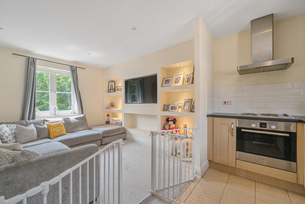 1295095-14-682efd...