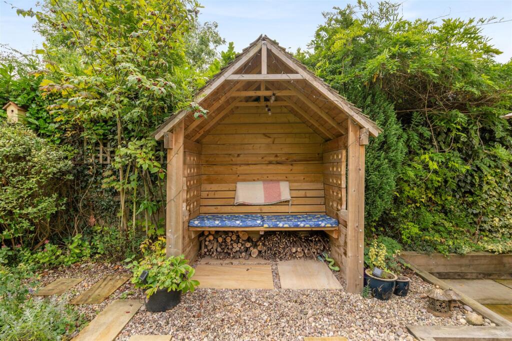 34 Whitefield Gate_13.jpg