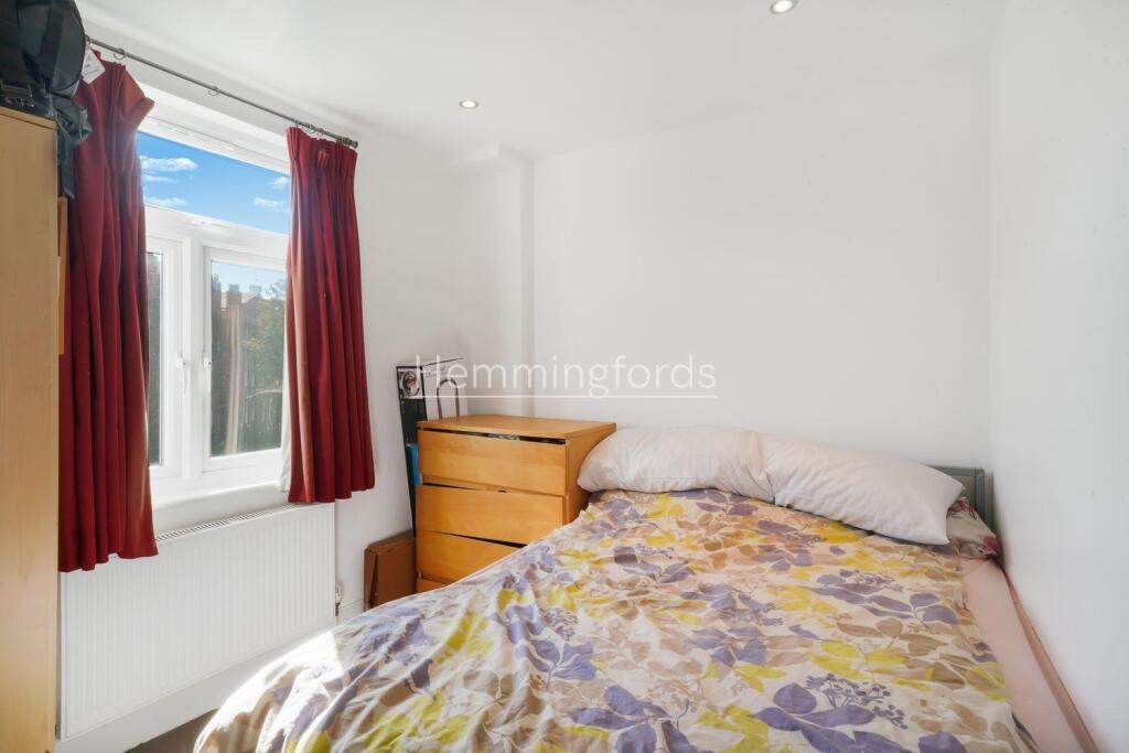 Flat 3, 553 Caledonian Road - KdADST0HLRaVnt4TLt9w