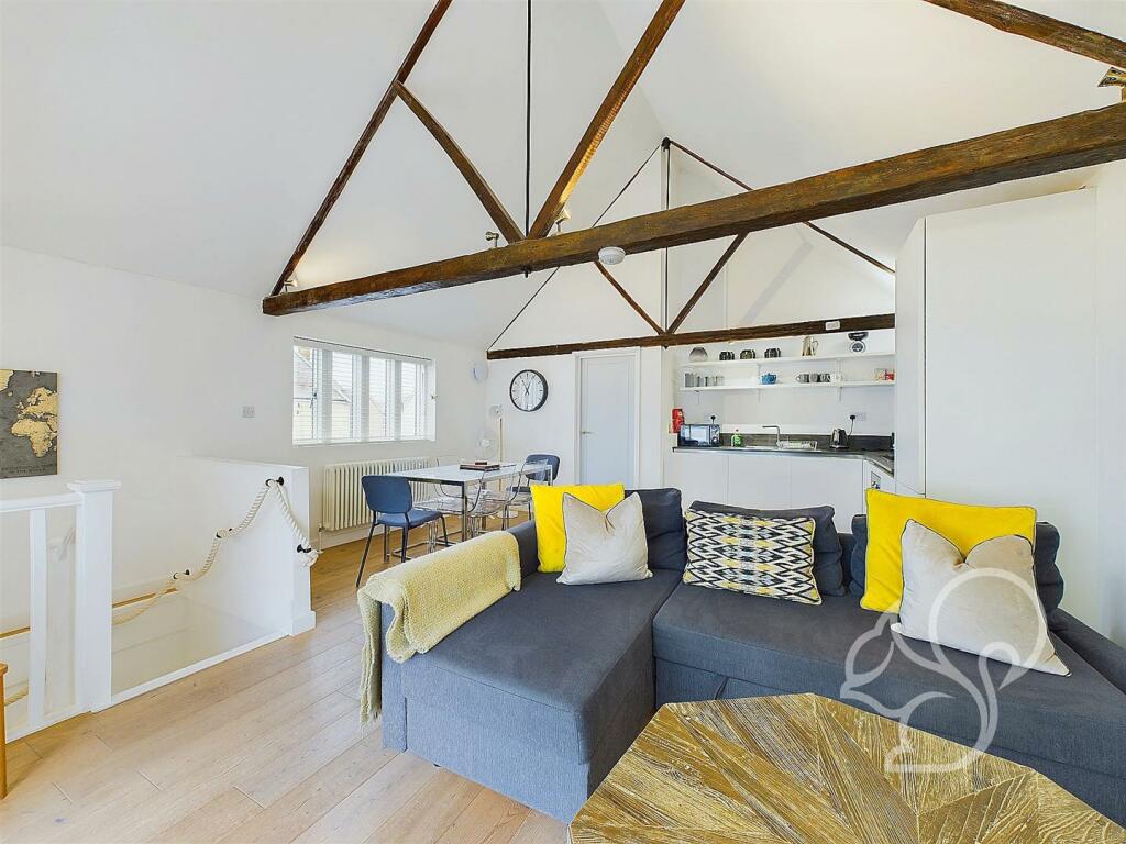 Living Area/Kitchen