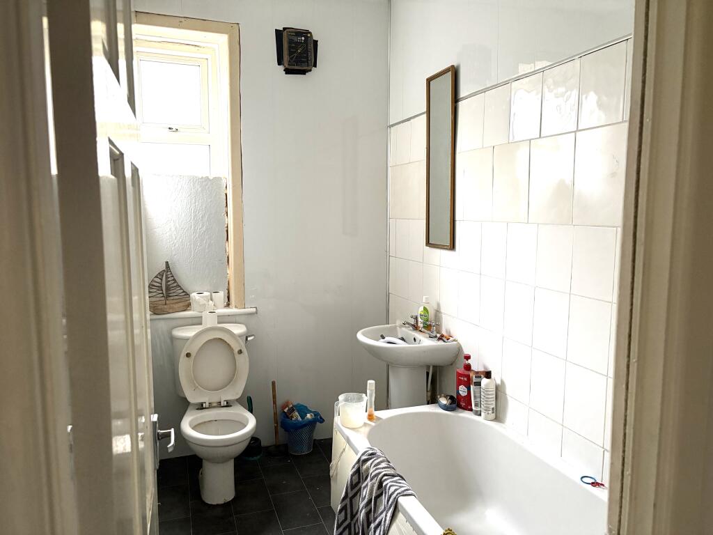 2261108 T202509181339.jpeg