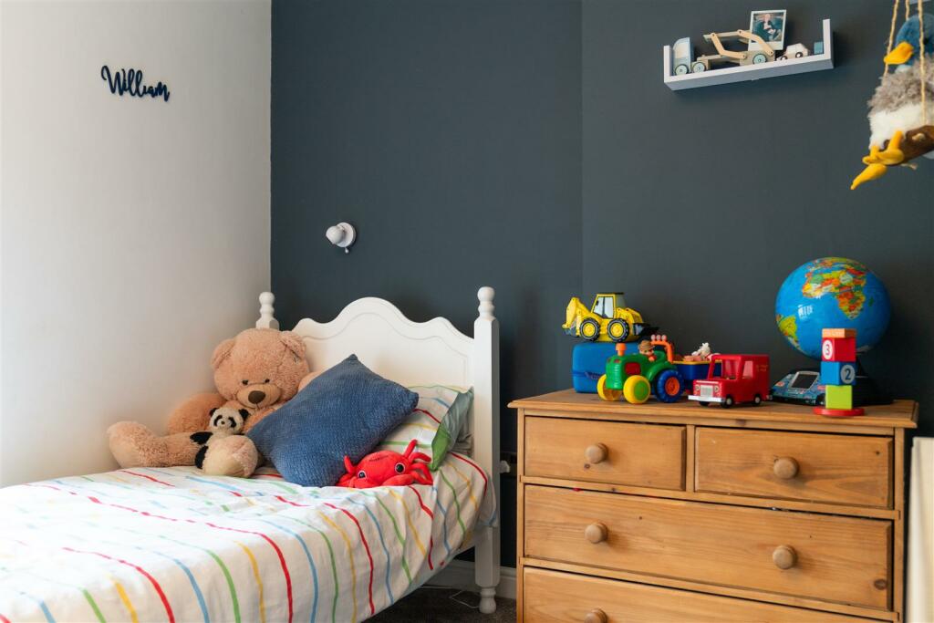 Bedroom 2-3.jpg