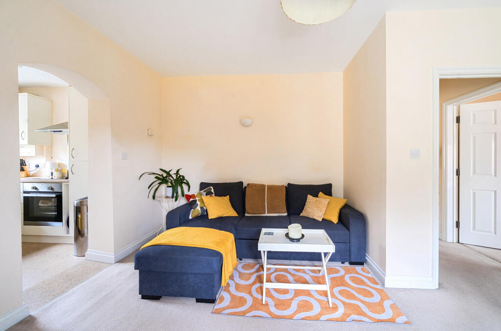 1332828-1-689075f...