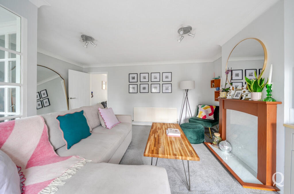 ae878254-502a-4a8...