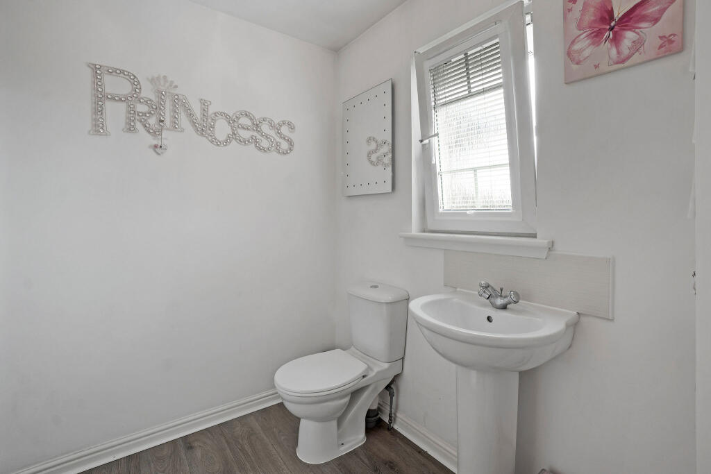 En-Suite 2
