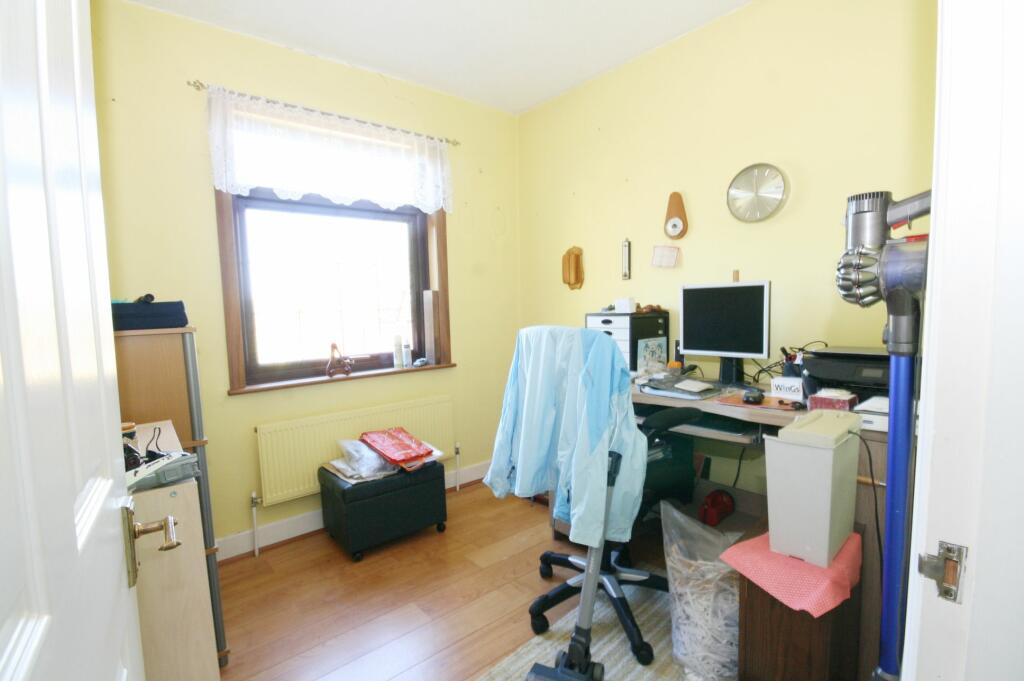 Photograph 6