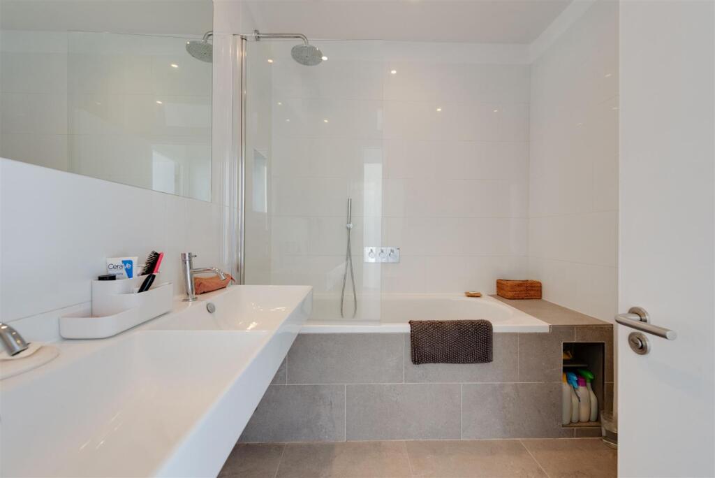 52893_hi_res_ (11).jpg