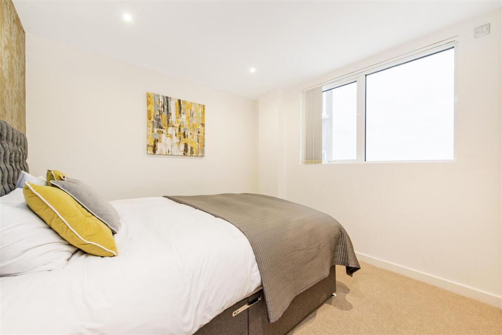 Bedroom.jpg