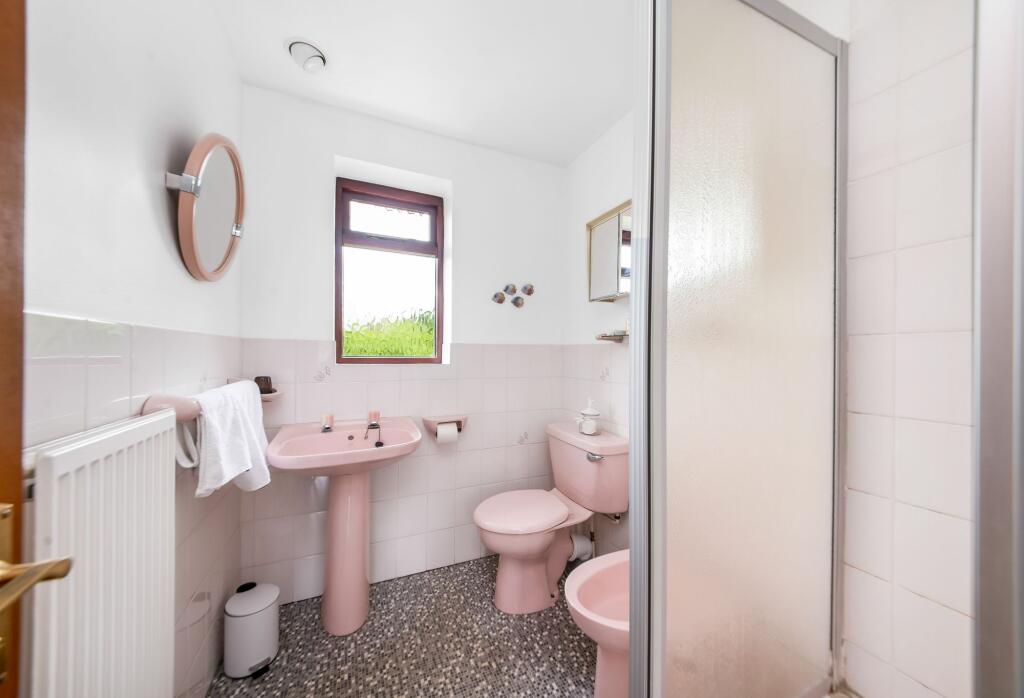 BEDROOM ONE EN-SUITE SHOWER ROOM