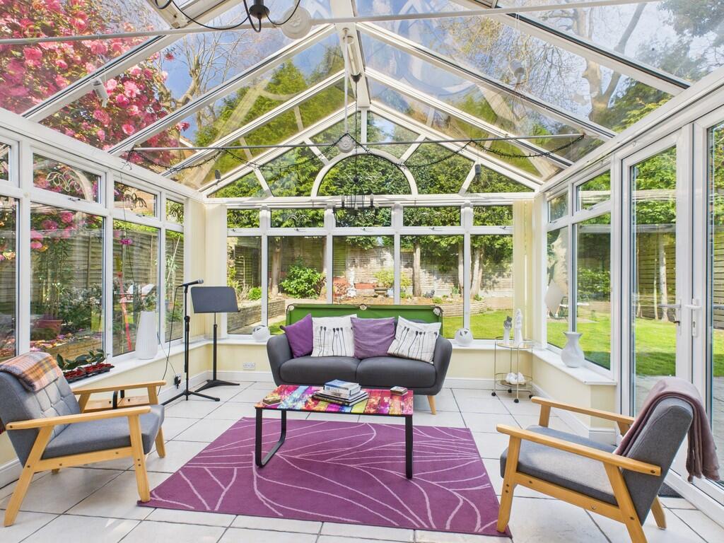 CAM03830G0-PR0138...