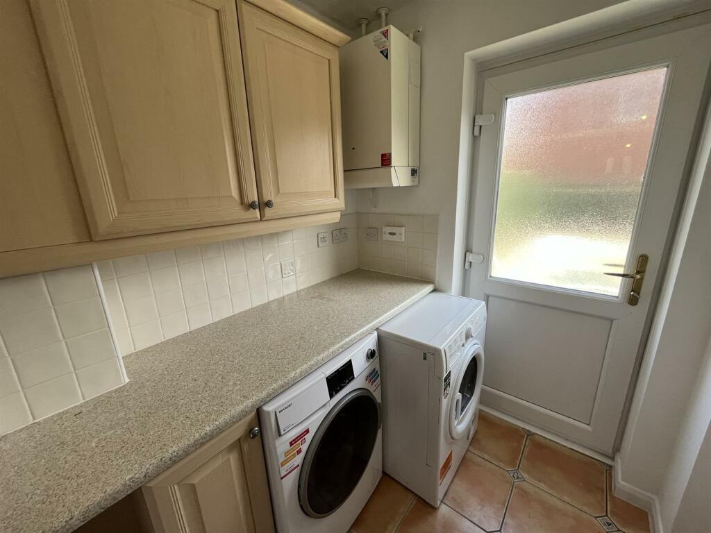 Rodyard Way, Parkside Utility Room