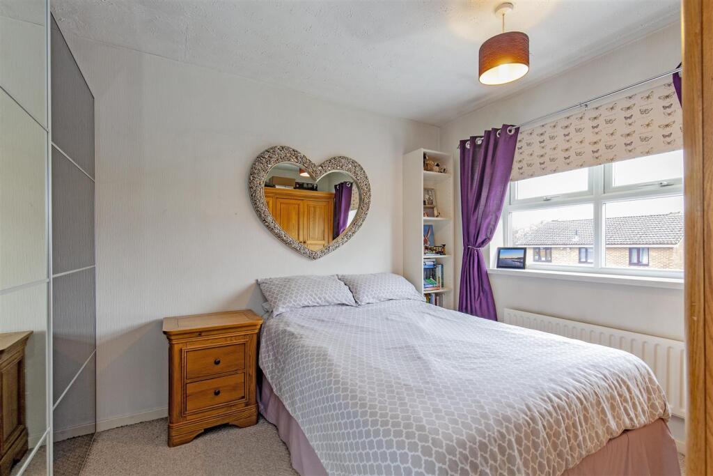 Bedroom 2-1.jpg