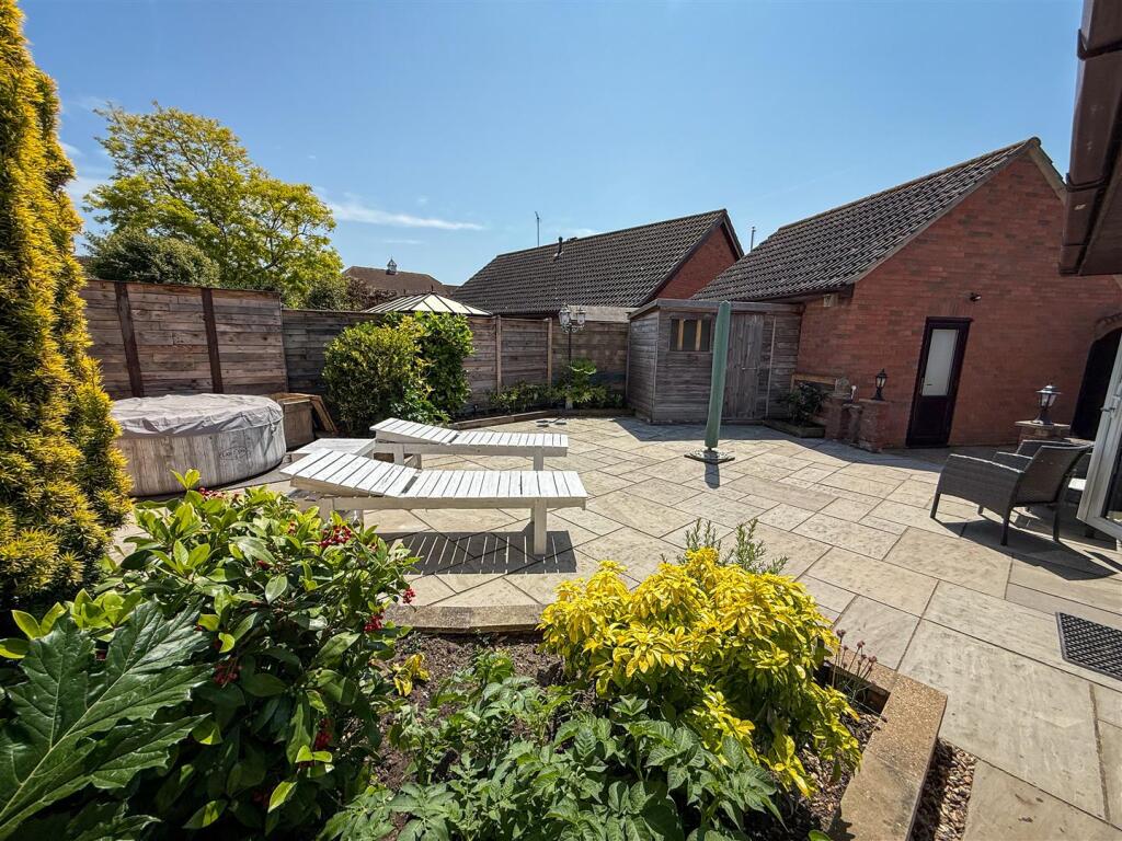 ALTERNATE VIEW OF GARDEN