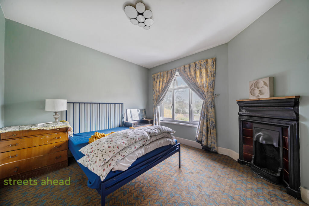 d4ac1648-2a3b-4db...