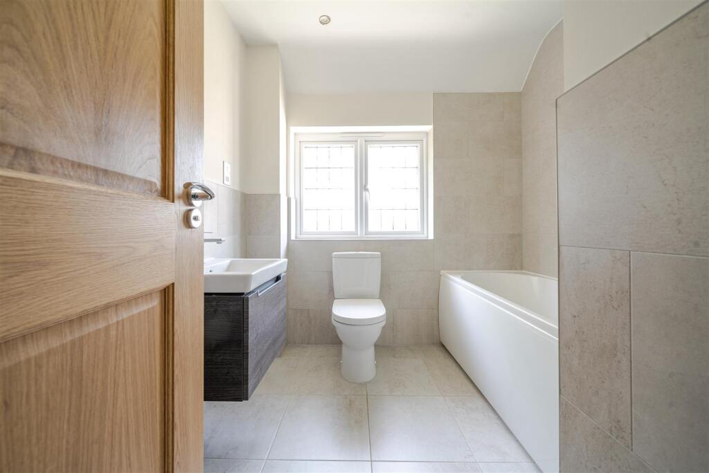 2 Sharpe Street, Towcester