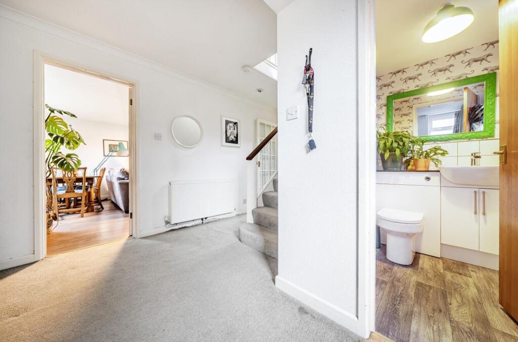 Entrance Hall/Wc