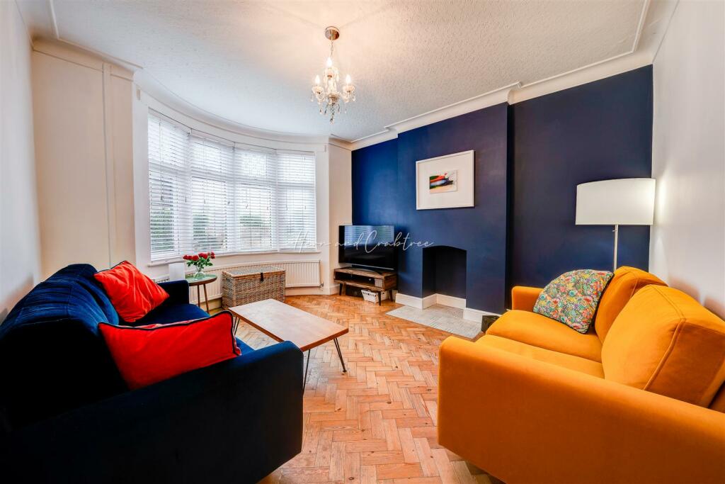 Porthamal Gardens, Rhiwbina, HernCrabtree (11).jpg