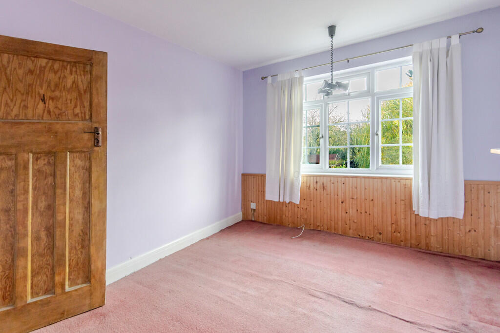 Bedroom 2a
