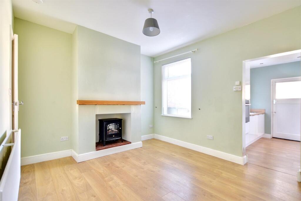 Dining Room_1.jpeg