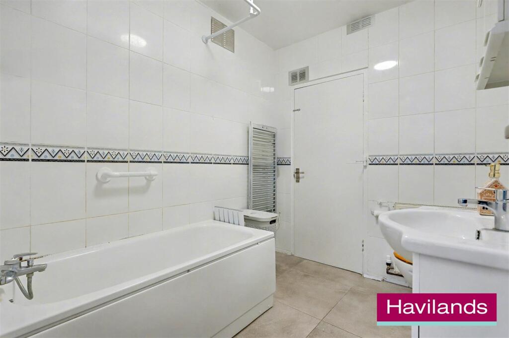 Curthwaite Garden-12.jpg