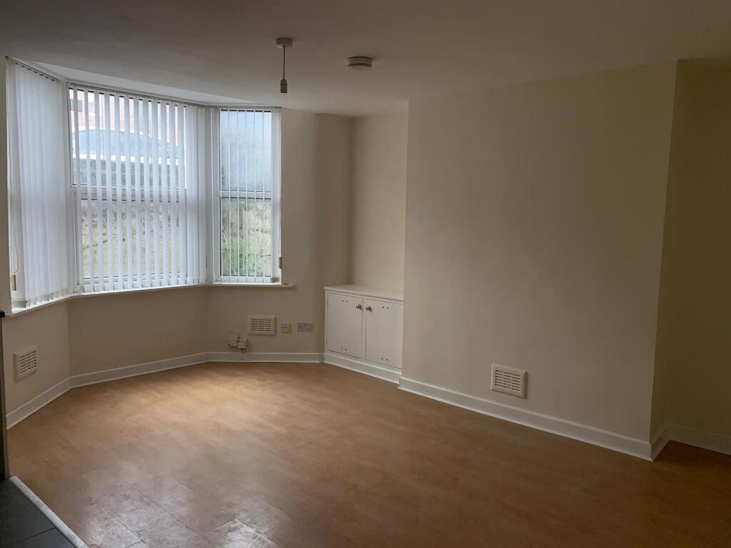 Lounge.jpg