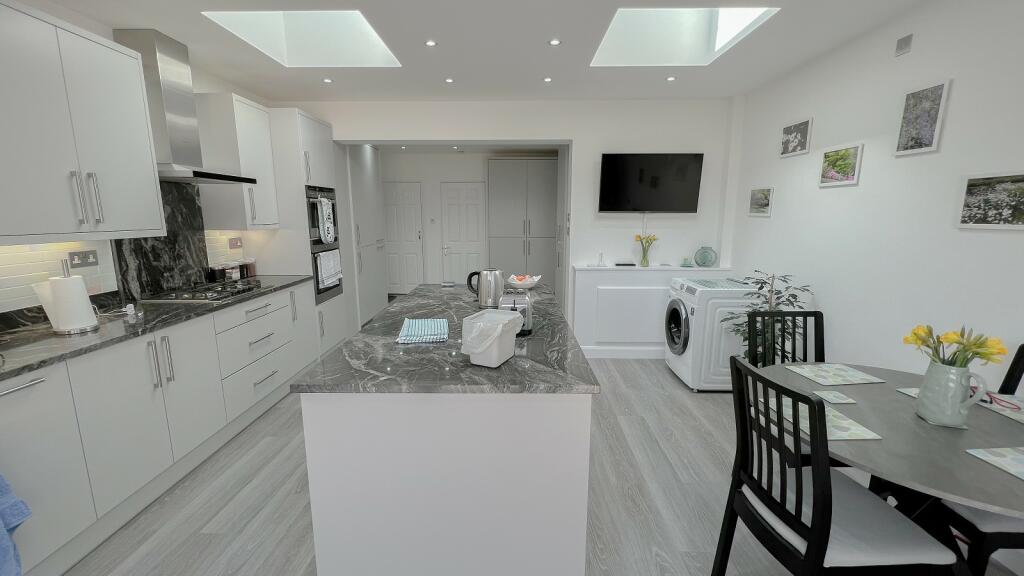 6th Photo Of Kitchen