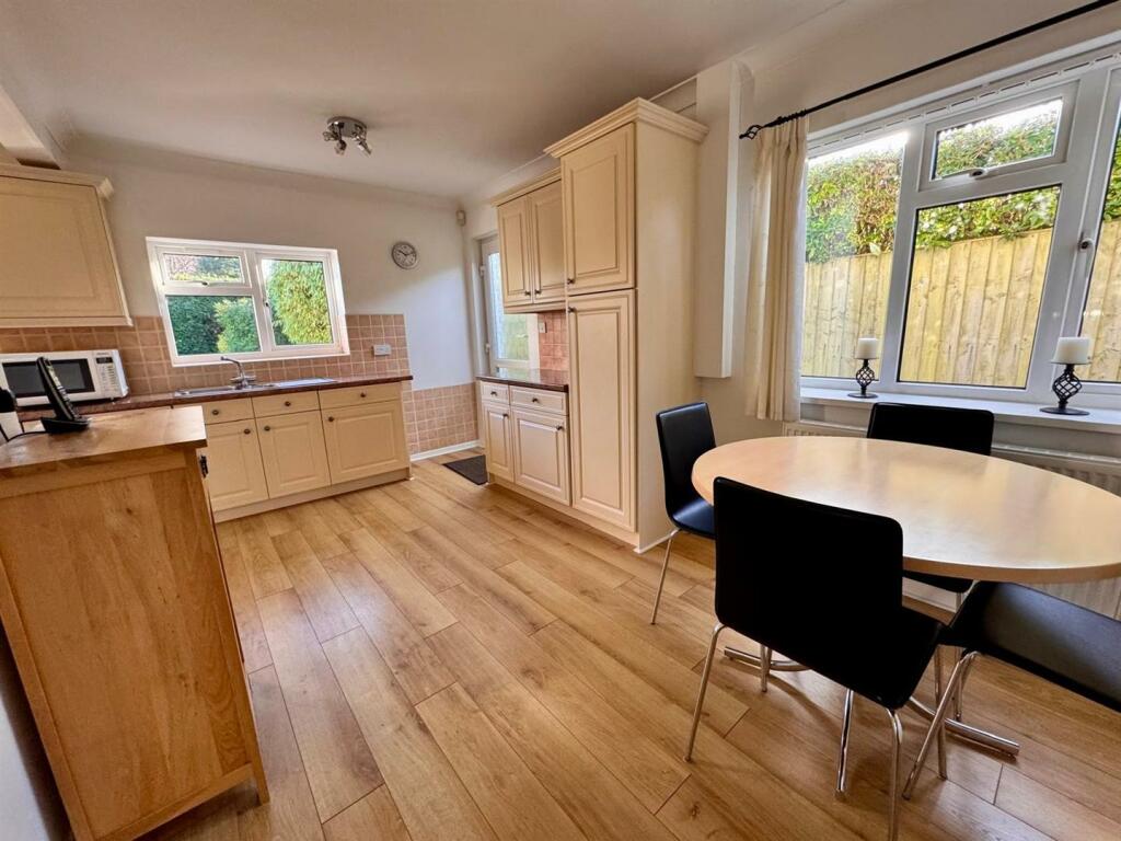 4. Kitchen Dining.jpg