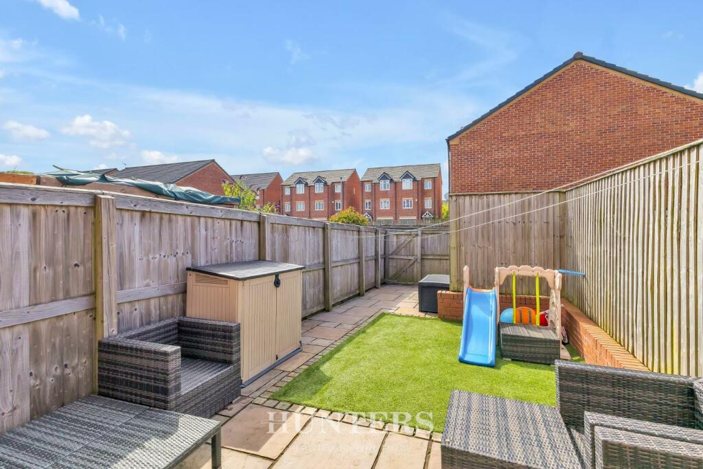 Hexagon Close (23).jpg