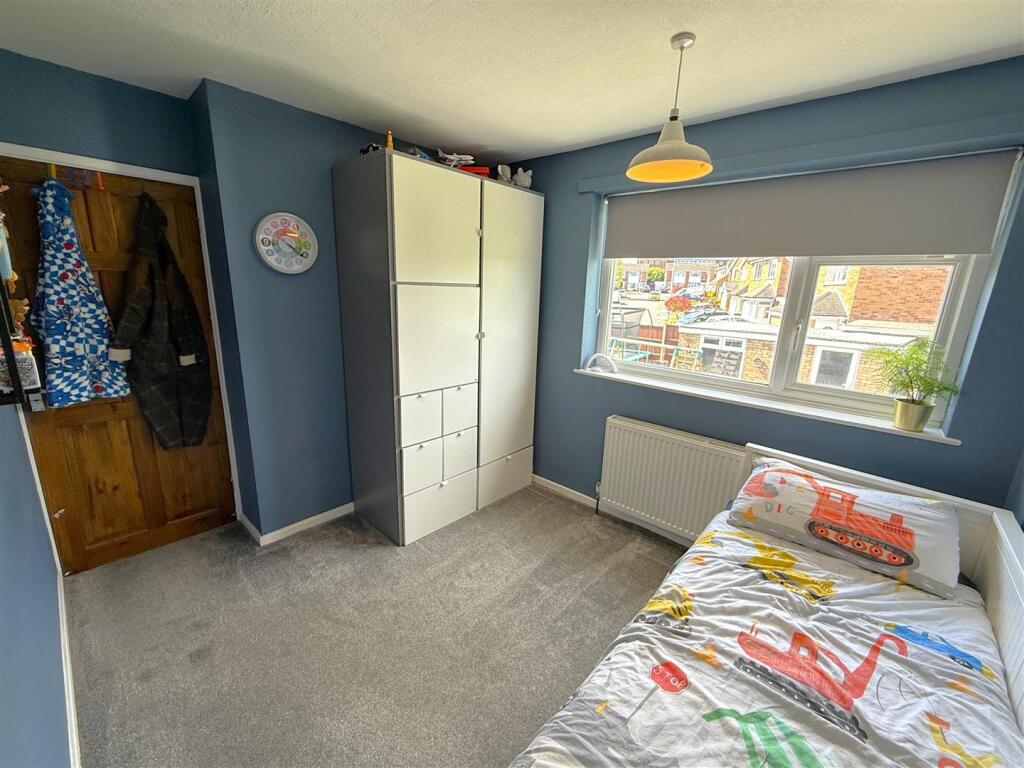 Bedroom 2B.JPG