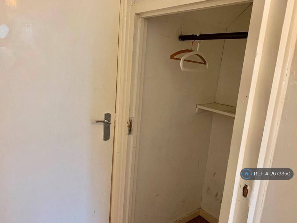 Ground Floor Bedroom Picture 2 Fitted Wardrobe