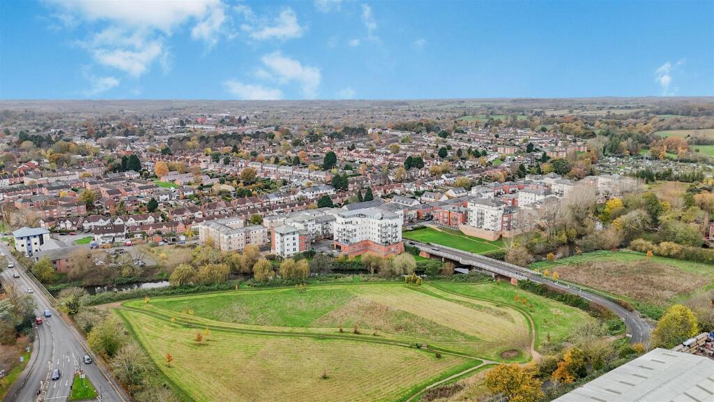 tlc_8d68cc40-0e59-4418-a5bc-e090fecd6789_0f33130.j