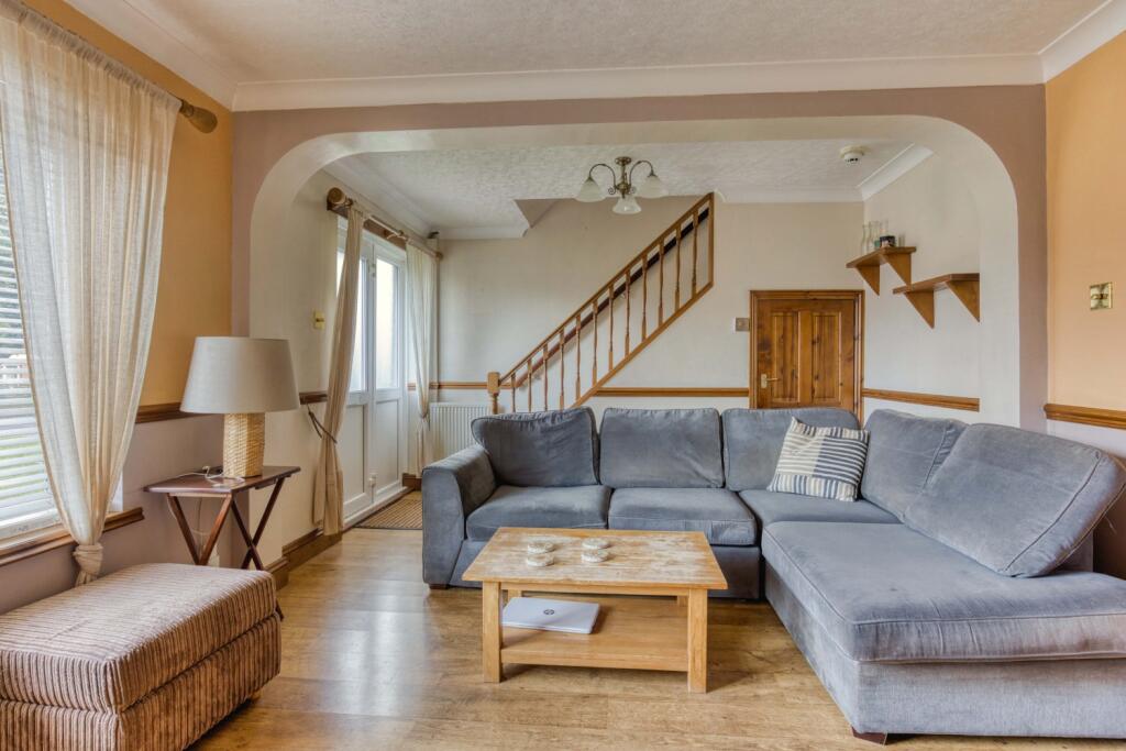 Ewemove Taunton Bacon Drive (2)