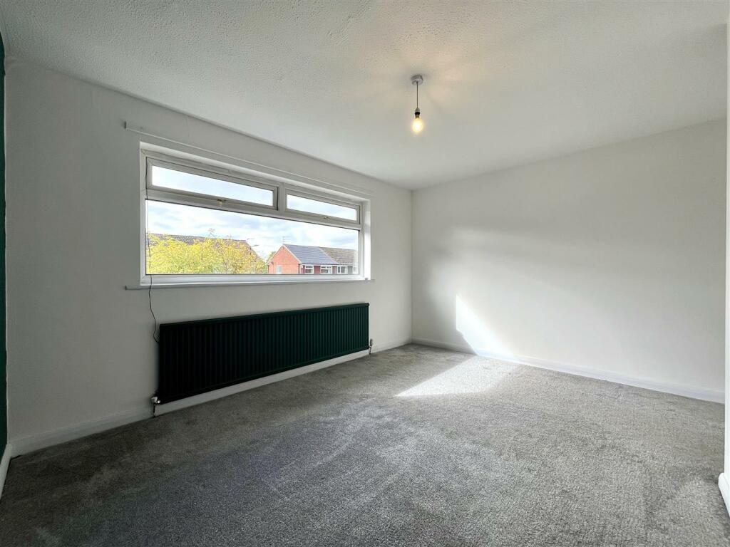Bedroom 1 Aspect 2