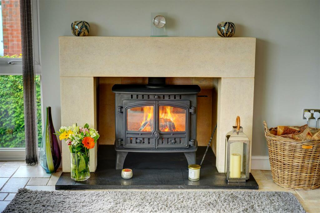 Waters Edge (26).jpg