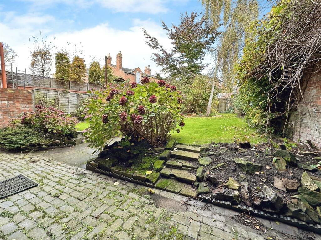 ebad9914-image_picker_BFE3BC8D-80FA-43E2-B74D-E257