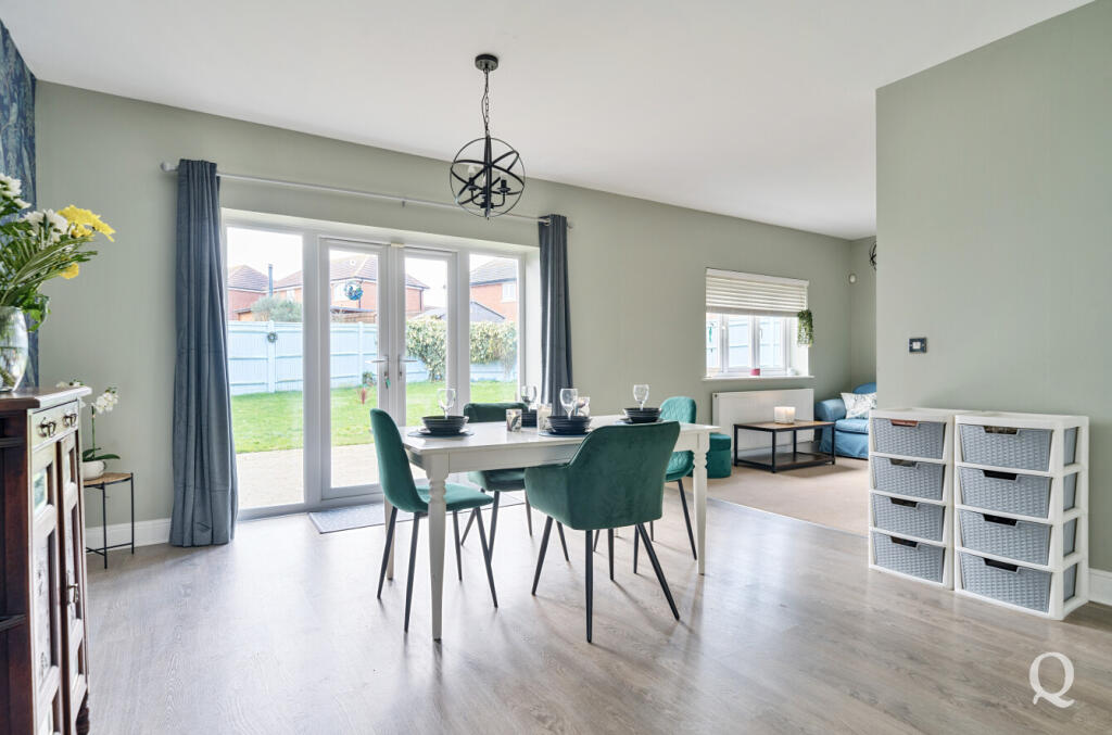 19ff0487-25ed-4f2...